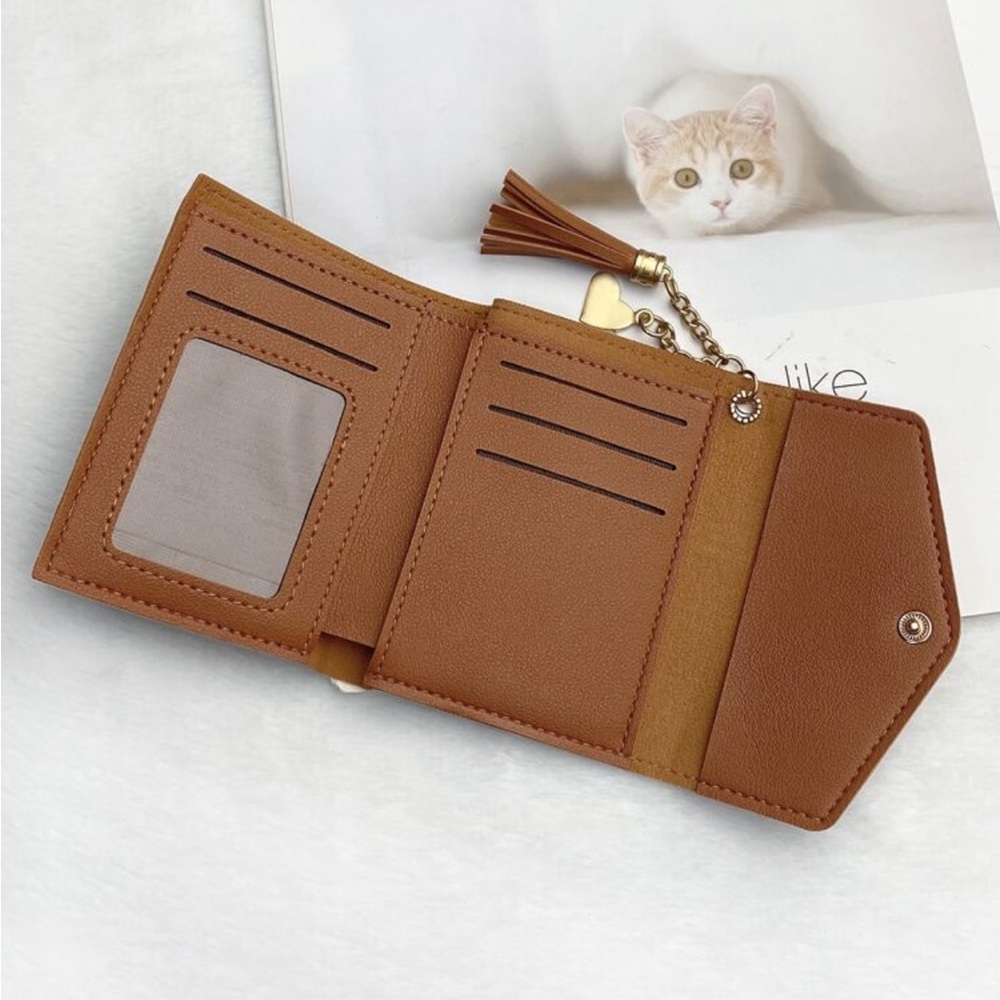 ⚠️Clearance Brown Heart And Tassel Wallet / Cardholder - Picture 4 of 4